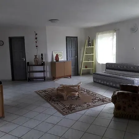 Holiday home Ruellhome *